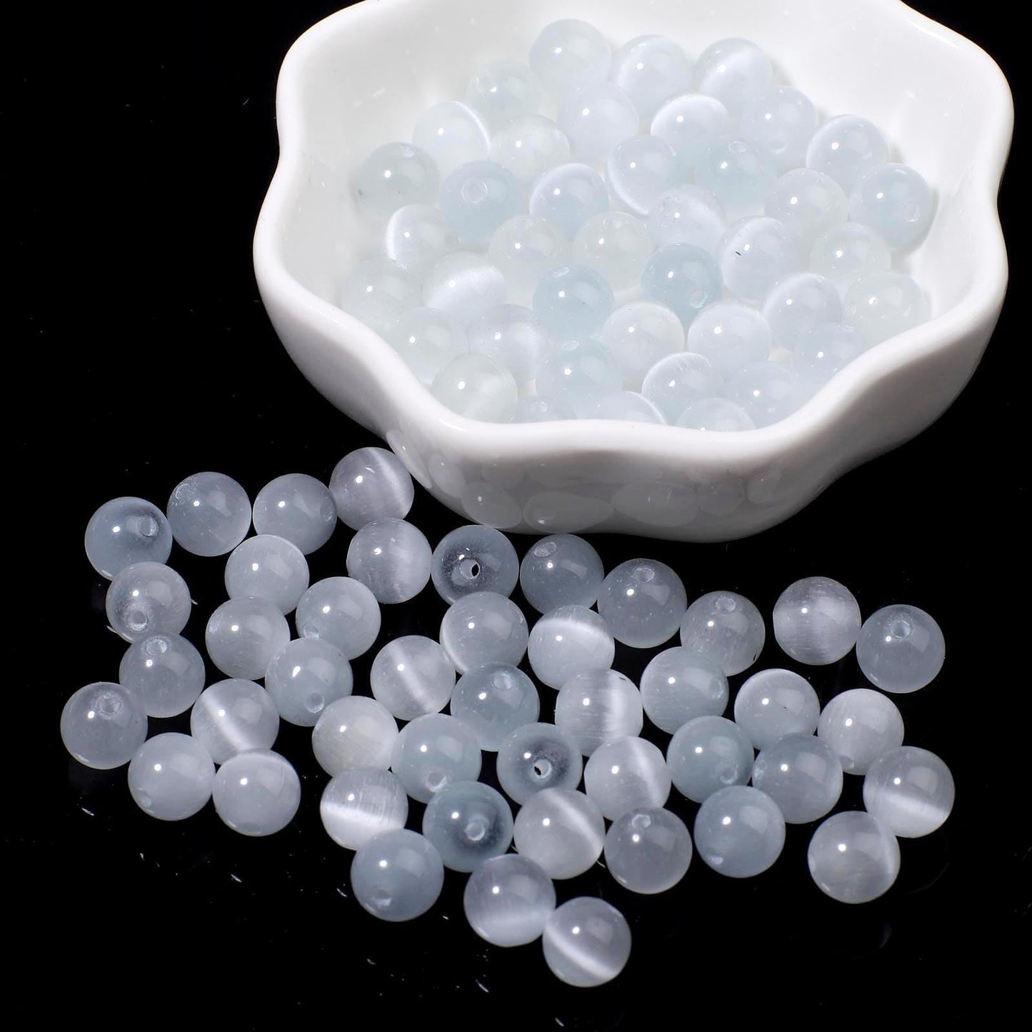 NITOPUPU 100Pcs 8mm Natural Smooth White Cat Eye Beads Round Loose Gemstone Stone Beads for Jewerly Making with Crystal Stretch Cord