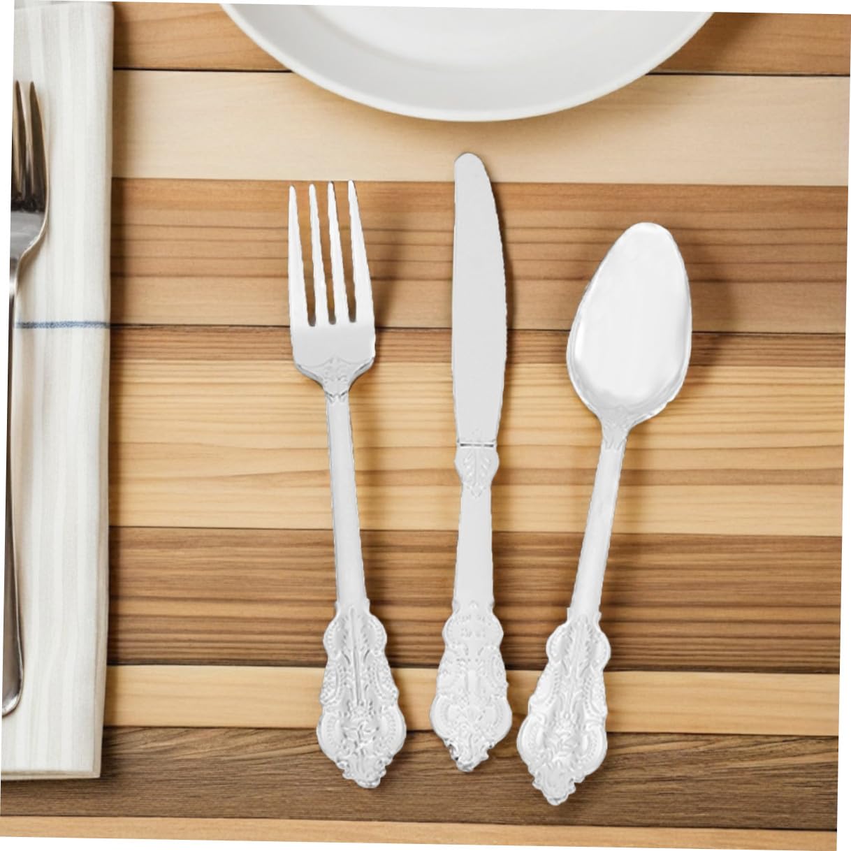 VERDANVERSE Disposable Cutlery Set 24 Pieces with Gold Trimmed Forks Spoons Knives, Plastic Picnic Utensil Kit for Parties Camping and Daily Household Use