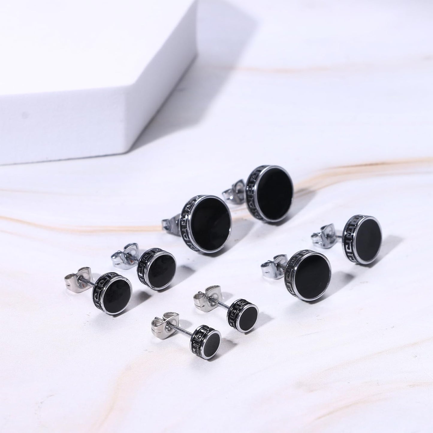 Aroncent Black Round Stud Earrings: Stainless Steel Hypoallergenic Retro Graphic Circle Piercing Ear Studs Set for Men Women 4 Pairs 6-12 mm