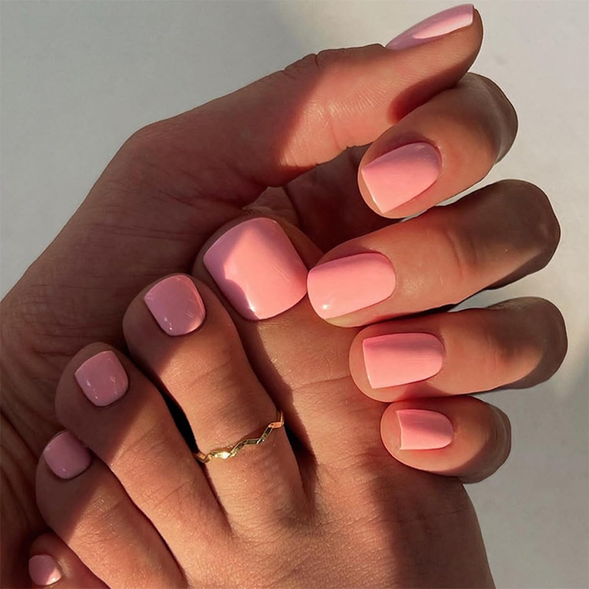 48Pcs Pink Press on Nails Short & Press on Toenails Set - WLGDLH Fake Nails Press ons Nail Art Tips Cute Glue on Nails Full Cover Solid Color Fake Toe Nail with Glossy Design Acrylic Nail Kit