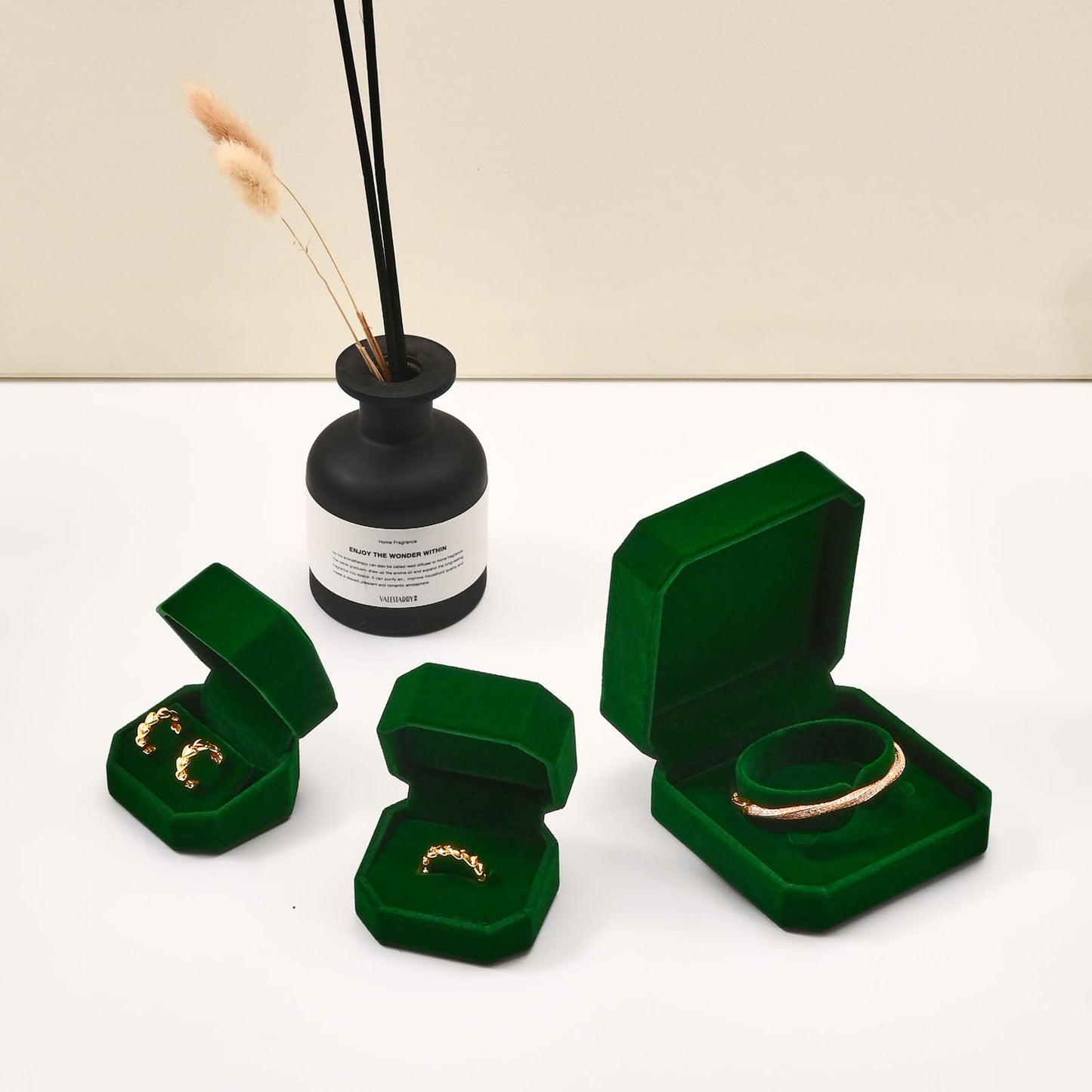 Woodten Green Small Necklace Box Velvet Jewelry Gift Box for Pendant Necklace Octagonal Jewelry Pendant Gift Box
