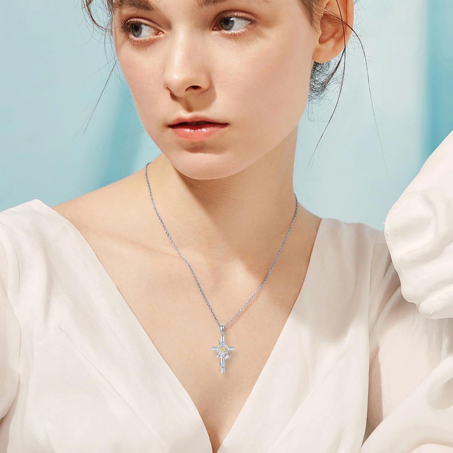 JERWLI Daisy Necklace 925 Sterling Silver Daisy Cross Pendant Necklace April Birth Flower Jewelry for Women