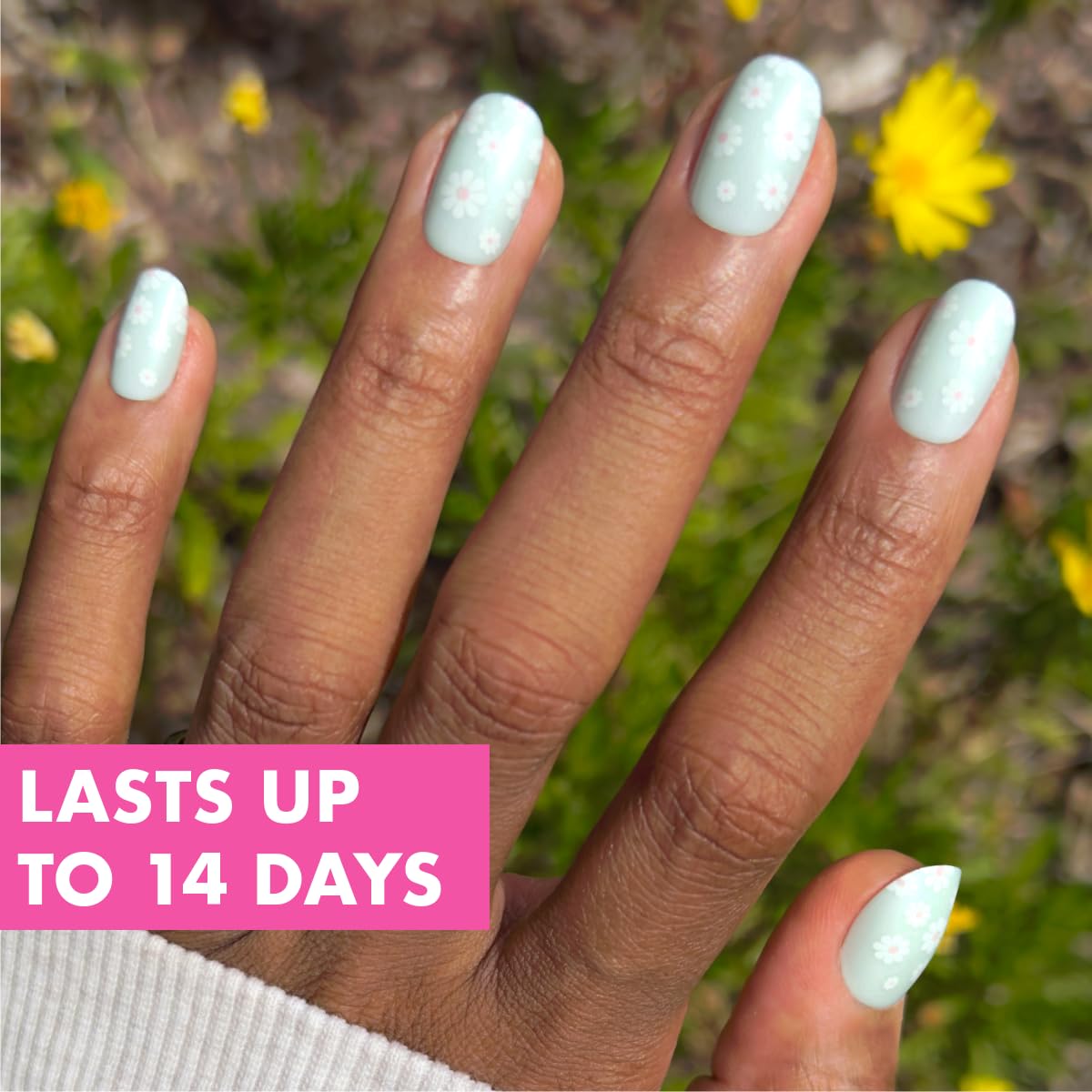 Olive & June Maximalist Instant Mani Press-On Nails (Glue) | 42 Fake Nails, 21 Sizes | Non-Toxic, Long-Lasting Big, Bold Gorgeous Realistic Look | Short, Round | Teal Chrome Flower Shower