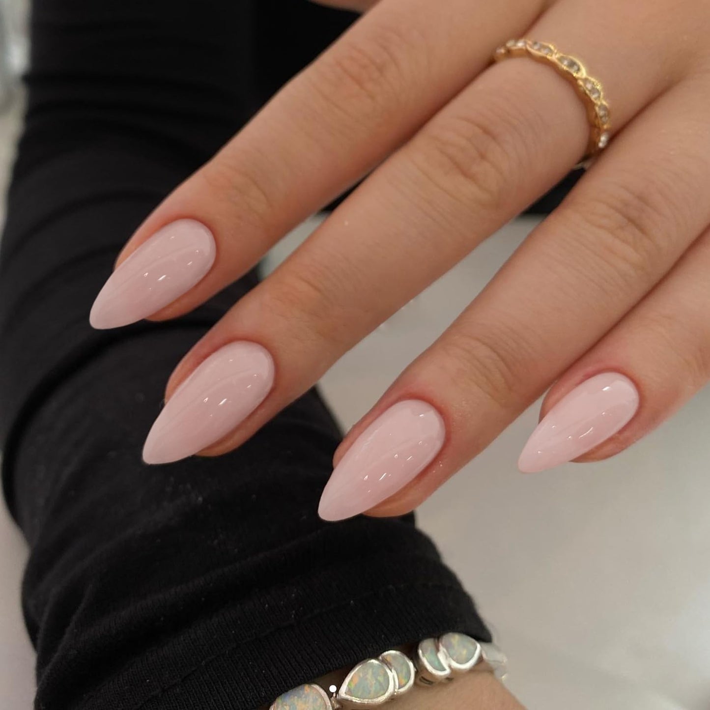 KQueenest Dusty Pink Press on Nails Medium Almond&Baby Pink Press on Nails Long Medium Coffin For Beach Party Daily Decoration in 48 PCS