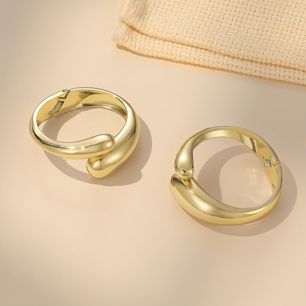 Emibele Gold Bangle Cuff Bracelet Stack, Chunky 18K Gold Plated Teardrop Hinged Thick Bangle Bracelet Set, Non Tarnish Gold Bracelets for Women, 2 Pack, Gold