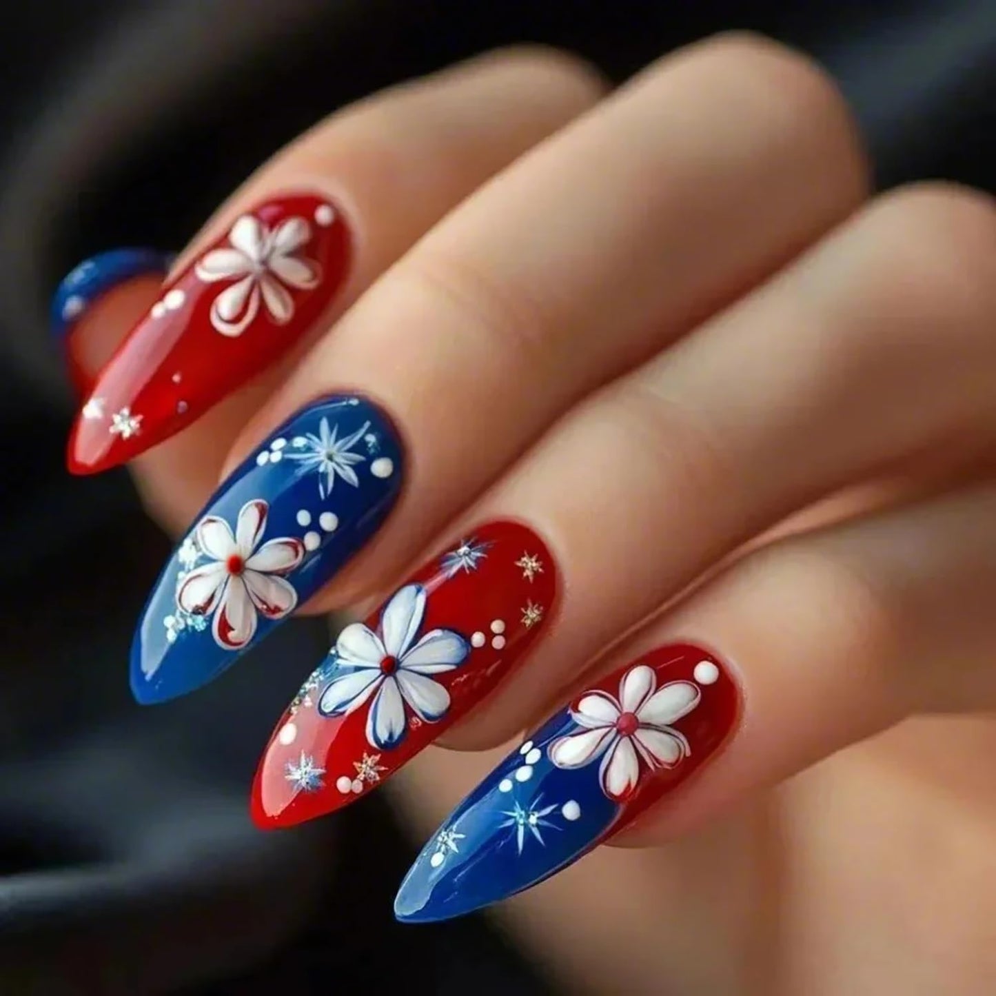 24Pcs July 4th Independence Day Almond Tip Press on Nails Medium Flower Pattern Design Patriotic False Nail Full Cover Glossy Press Ons Acrylic Artificial Fingernails Holiday Stick on Nail for Women