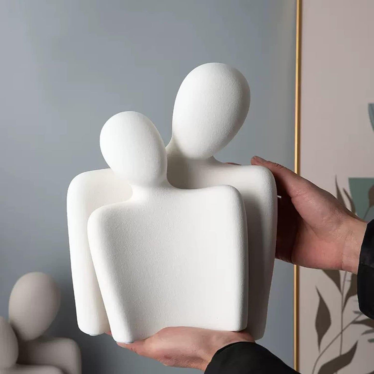 Katoonx Hugging Couple Statues Ceramic Lover Figurine Characters Book Shelf Coffee Table Decor for Home (White)