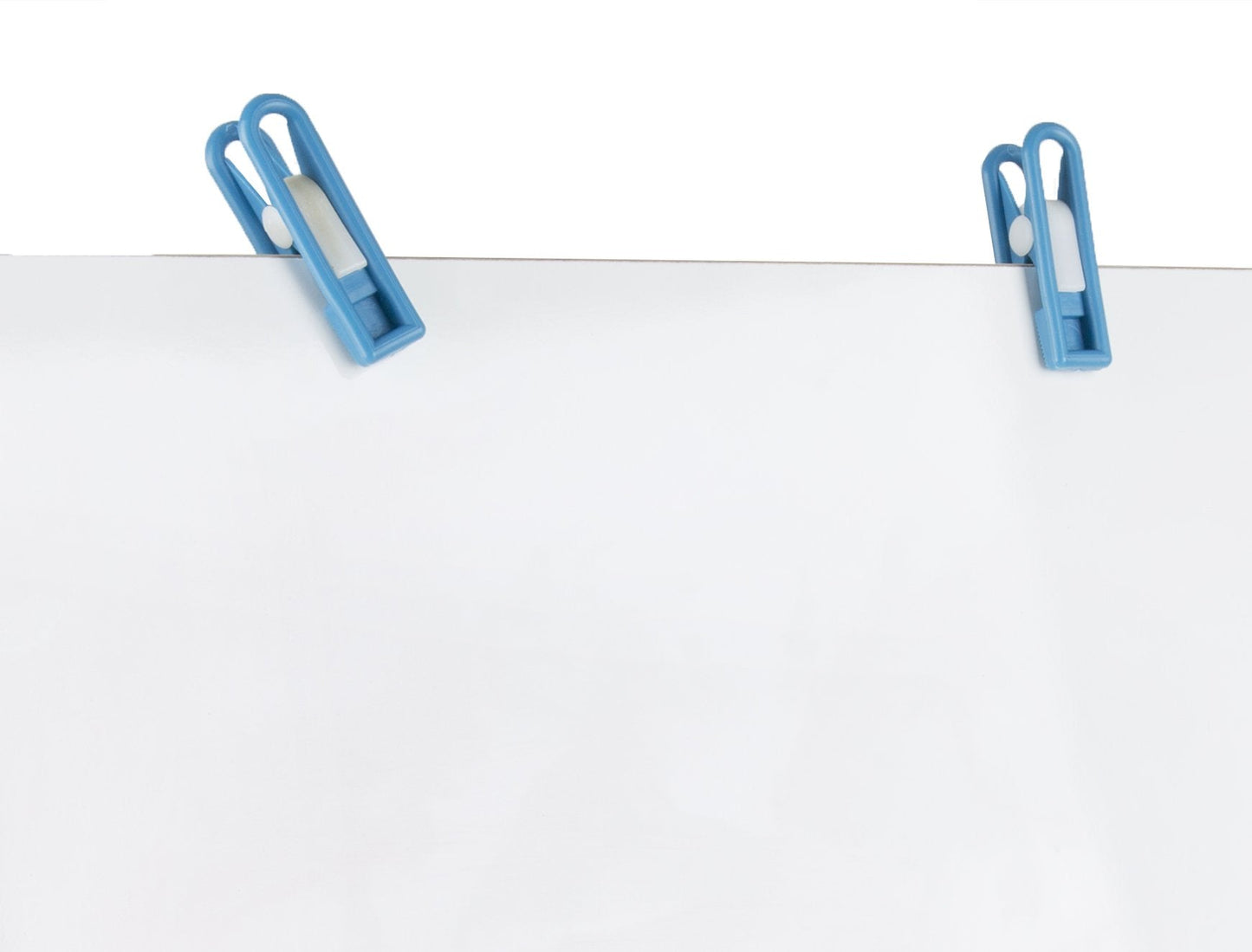 Constructive Playthings 3-Way Wooden Table Top Easel with Chalkboard, White Board and 2 Clips for Ages 3 Years and Up, 18" x 18.5" x 17.5"