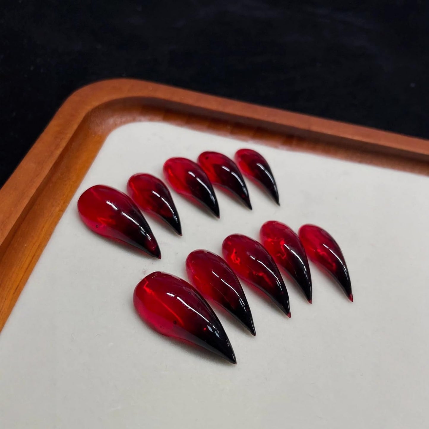 Luxury Handmade Press on Nails Long Stiletto Eagle Claw Curved Fake Nails Red Black Gradient Acrylic Nails with Eagle Claw Designs Extra Curved Thick False Nail Dragon Claw Stick on Nails for Women（S）