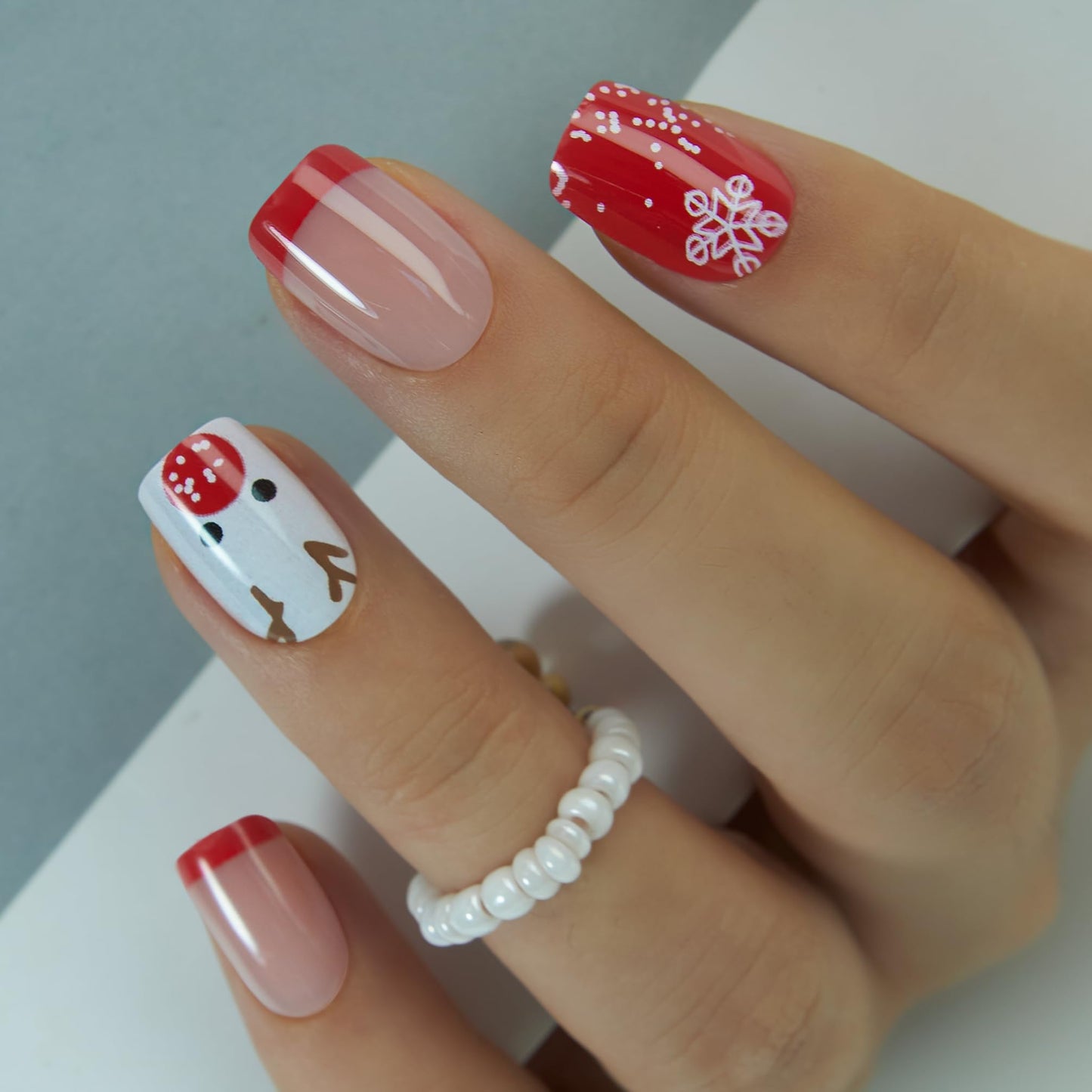 Curvlife Press on Nails Acrylic Short Square Fake Nails with Christmas Deer Design Full Cover False Nails for Women Reusable Nail Kit