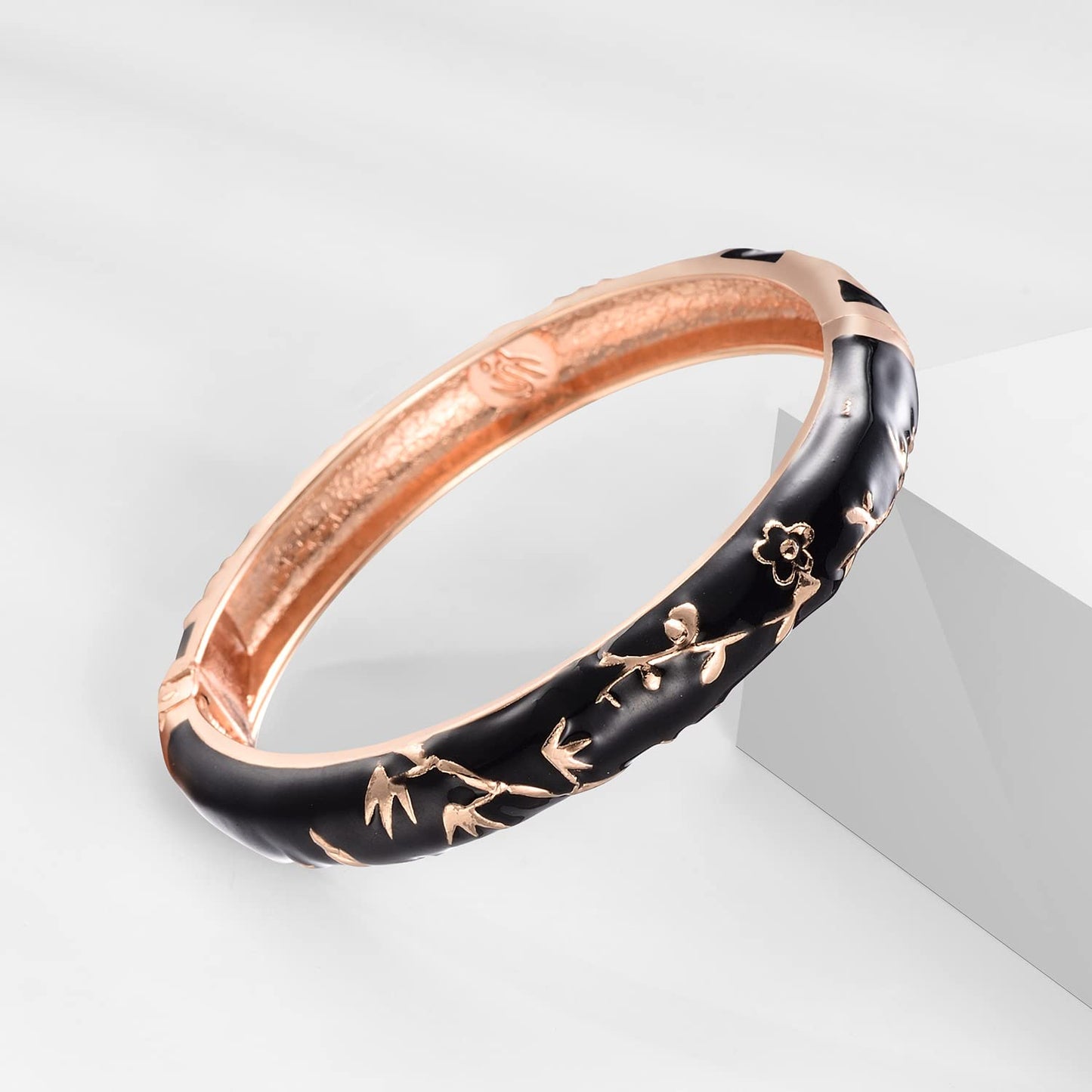 UJOY Flowers Bracelet Multi-Colors Cloisonne Wedding Jewelry Gift Women Enameled Bangles Opening Hinged 55A117 Bamboo Black