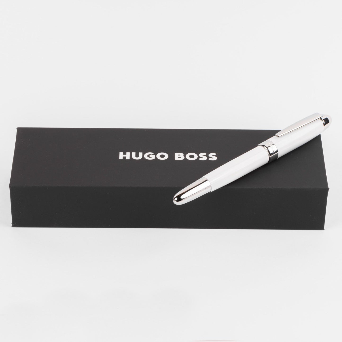 Hugo Boss Rollerball Pen Icon | Black Ink | Gift Box (White)