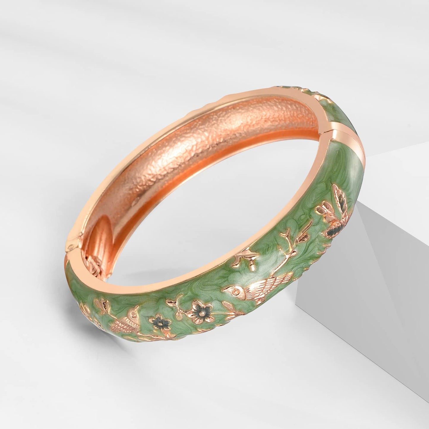 UJOY Colors Handcraft Jewelry Cloisonne Bracelet Enamel Hollowed Bird Spring Hinged Womens Bangles Gifts Box 88A31-55C49 Green