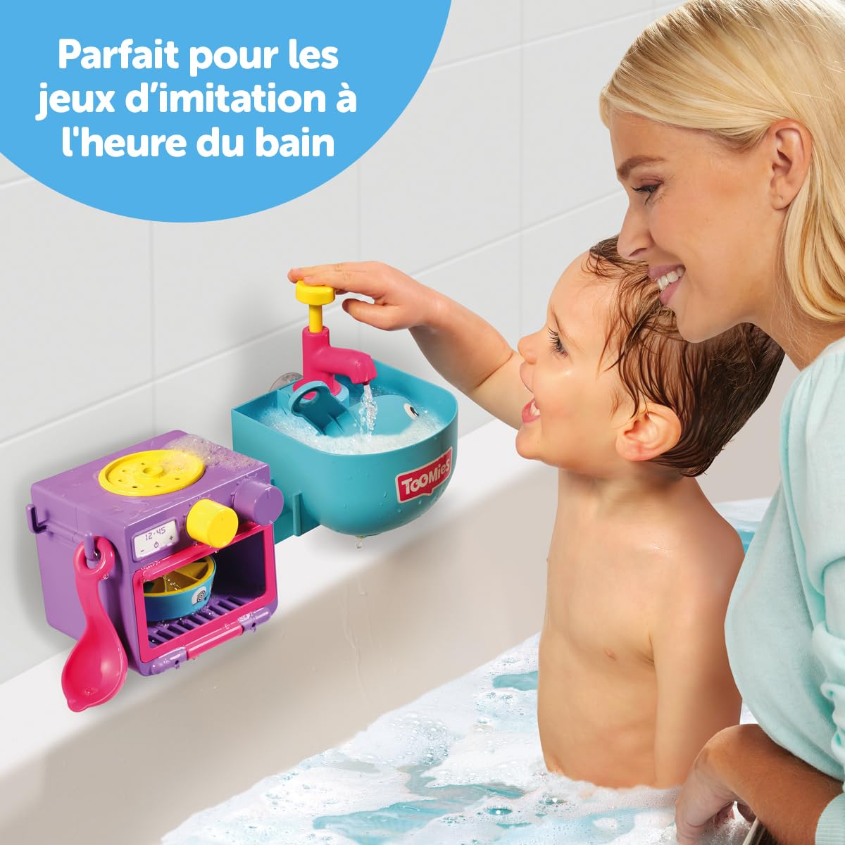 Toomies E73264 Bubble & Bake Bathtime, Bath Toddlers, Kitchen Themed Bubble Making Toy, 2 in 1 Set, Kids Water Play Suitable for 18 M & 2 3 & 4 Year Old Boys & Girls, Multicoloured, 21 X 28 X 15 cm