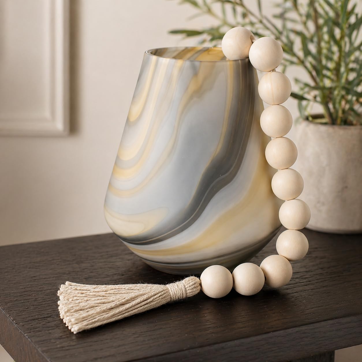 OMISHE Extra Large Wood Bead Garland with 1.6" Diameter Wooden Beads and Tassels, 41" Long Rustic Farmhouse Country Decorative Beads for Home Tiered Tray Decor, Natural Beige
