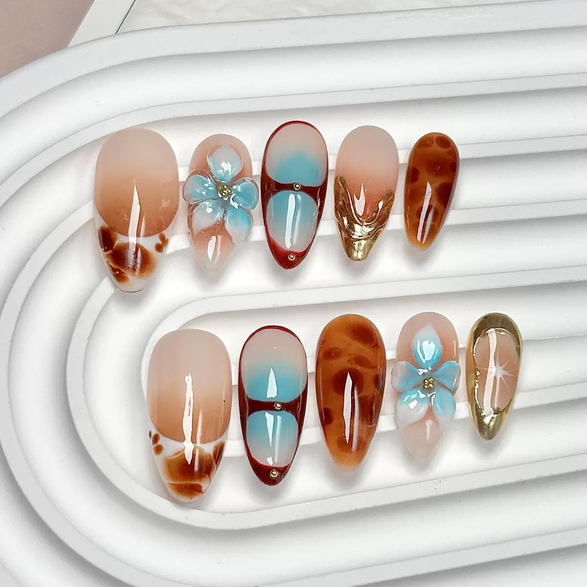 Medium Press on Nails Almond - Handmade Fake Nails with Flower Gold Line Deisgn - Ombre Brown False Nails Fall Nails Press ons for Women - (Size S)