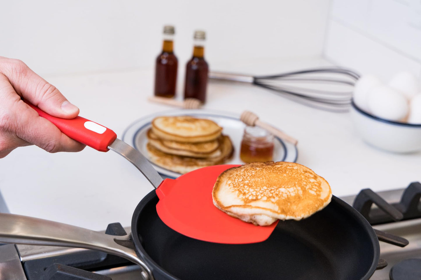 Dalup Enterprises Wide Silicone Pancake Spatula – Large Heat-Resistant Turner for Cooking | Nonstick Safe | Stainless-Steel Reinforced Core & Easy-Grip Handle