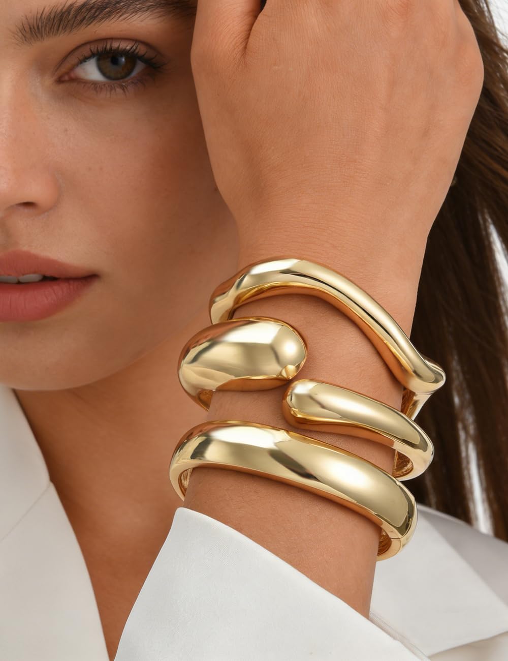 Chunky Gold Bangle Bracelets for Women, Dainty 14k Gold Plated Big Stackable Bangles Set, Trendy Statement Cuff Bracelet Stack Fashion Jewelry Gifts (Chunky gold wave bangles)