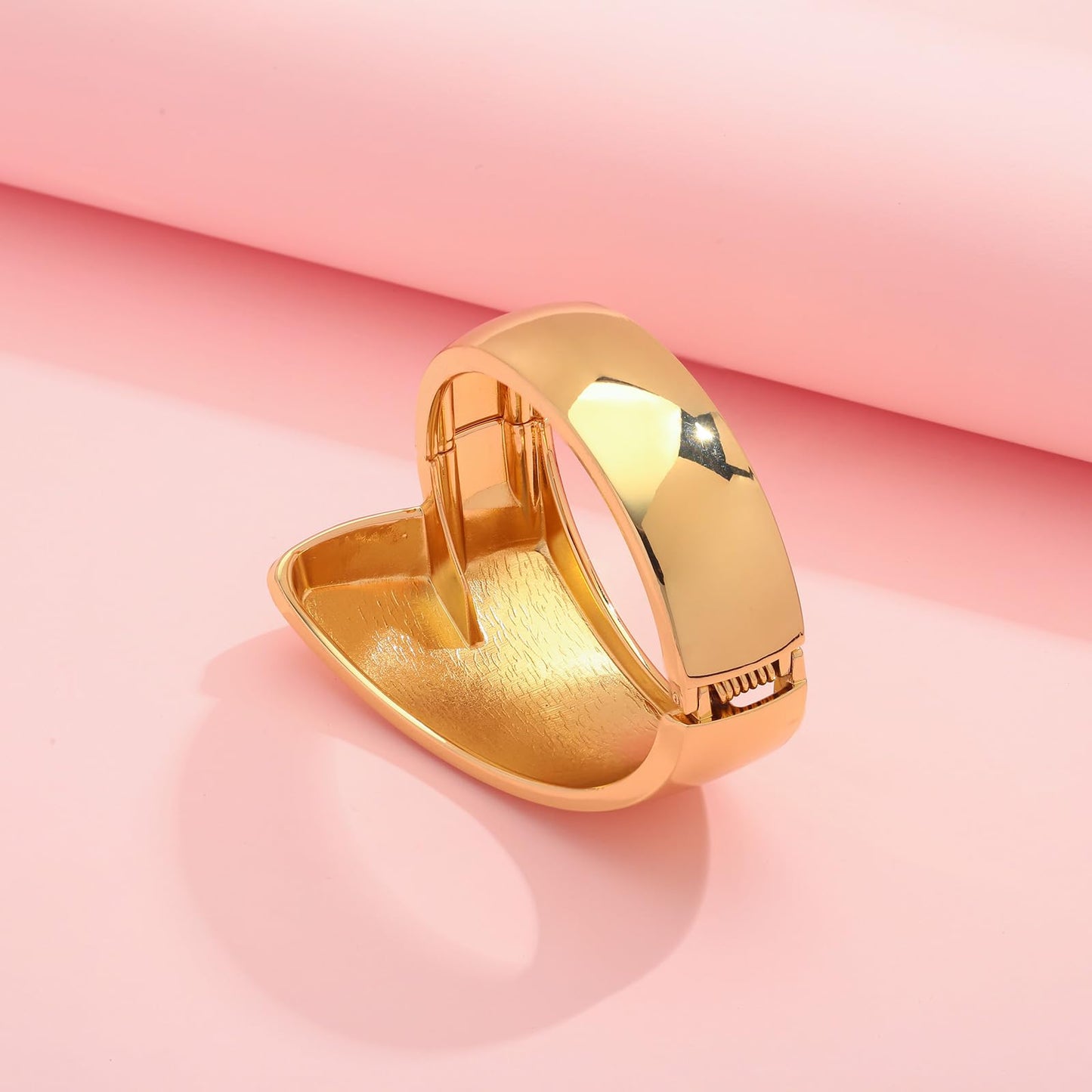 HUAYUNFANG Gold Chunky Bangle Bracelet for Women Irregular Wide Gold Statement Bracelet Spring Hinged Open Bangle Bracelet Trendy Jewrlry