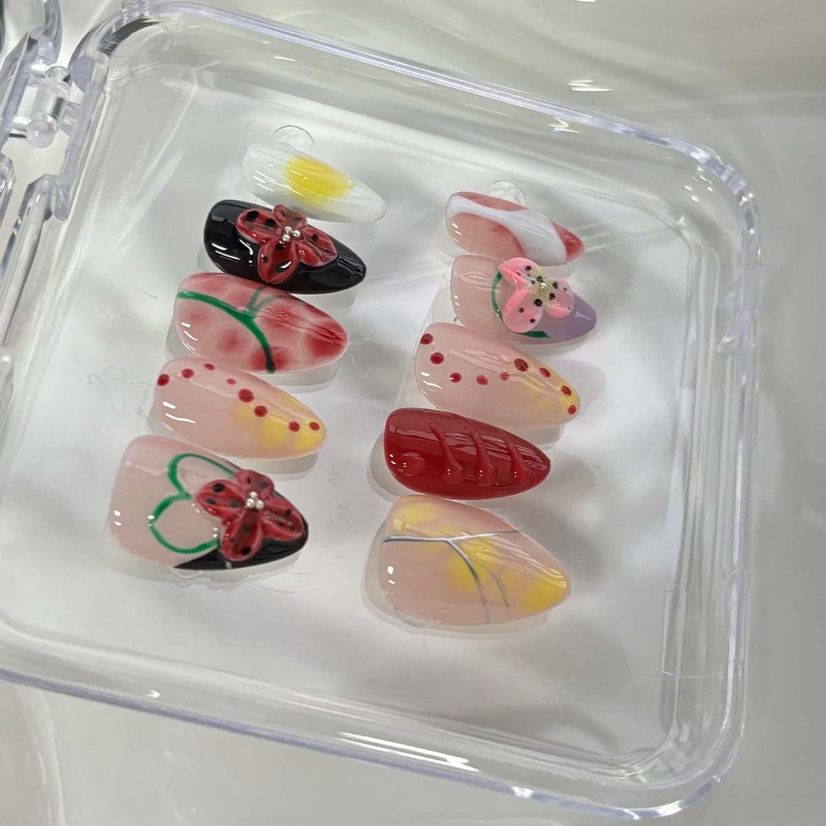 Short Almond Press On Nails Handmade Fake Nails With Red 3D Flower Design Full Cover Stick On Nail Floral Acrylic Artificial Glossy False Nail For Women Girls 10pcs (SIZE:M)