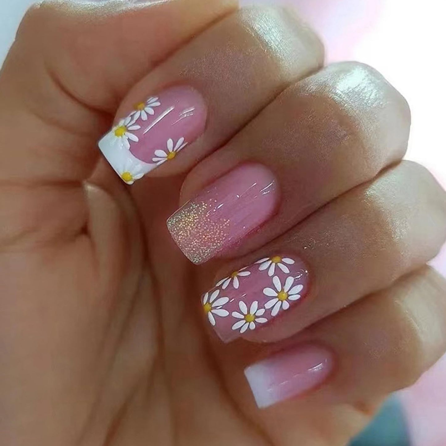 White Flower French Tip Press on Nails Square Medium Length Fake Nails Pink Gradient False Nails with Glitter Design Glossy Full Cover Artificial Nails Reusable Stick on Nails Glue on Nails for Women