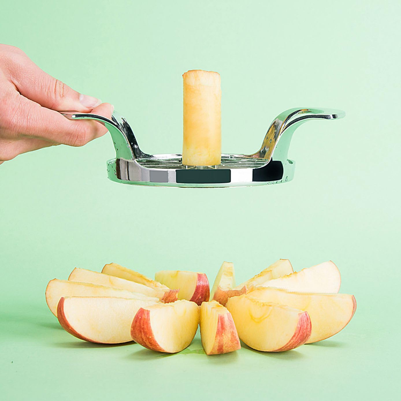 LIIGEMI Apple Slicer,12-Blade Extra Large Apple Corer, Heavy Duty Stainless Steel Apple Cutter and Divider，Easy to Use, Time-Saving.