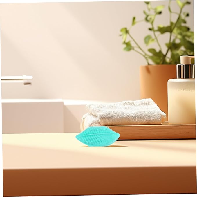 Happyyami 3pcs Silicone Face Scrubber Lip Scrub Exfoliating Facial Brush Facial Cleansing Tool Random Color