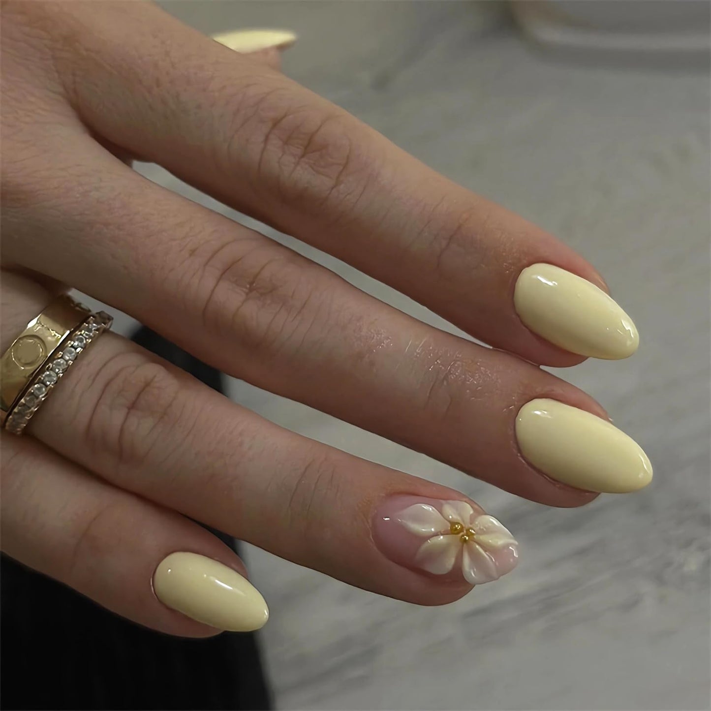 MISUD Press on Nails - Medium Almond Fake Nails with Summer Yellow Acrylic Handmade 3D Flower Design 24 pcs
