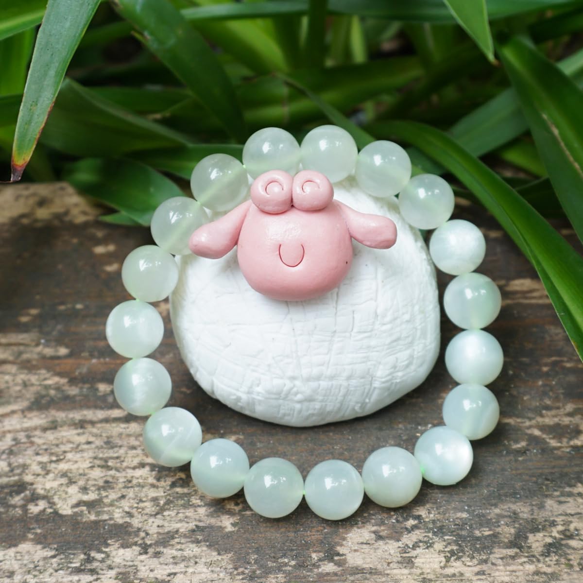 10MM Green Moonstone Bracelet, Natural Gemstone Round Beads Stretch Bracelet Crystal Beads, A Special choice for Women Men