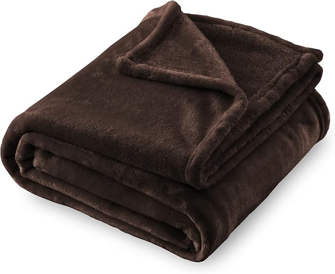 SOCHOW Flannel Fleece Blanket King Size, All Season Lightweight Super Soft Cozy Blanket for Bed or Couch, Brown, 90x108 inches