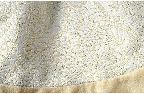 Holly and Berry Quilted Christmas Tree Skirt Decoration, 140 Cm - Large, Cream