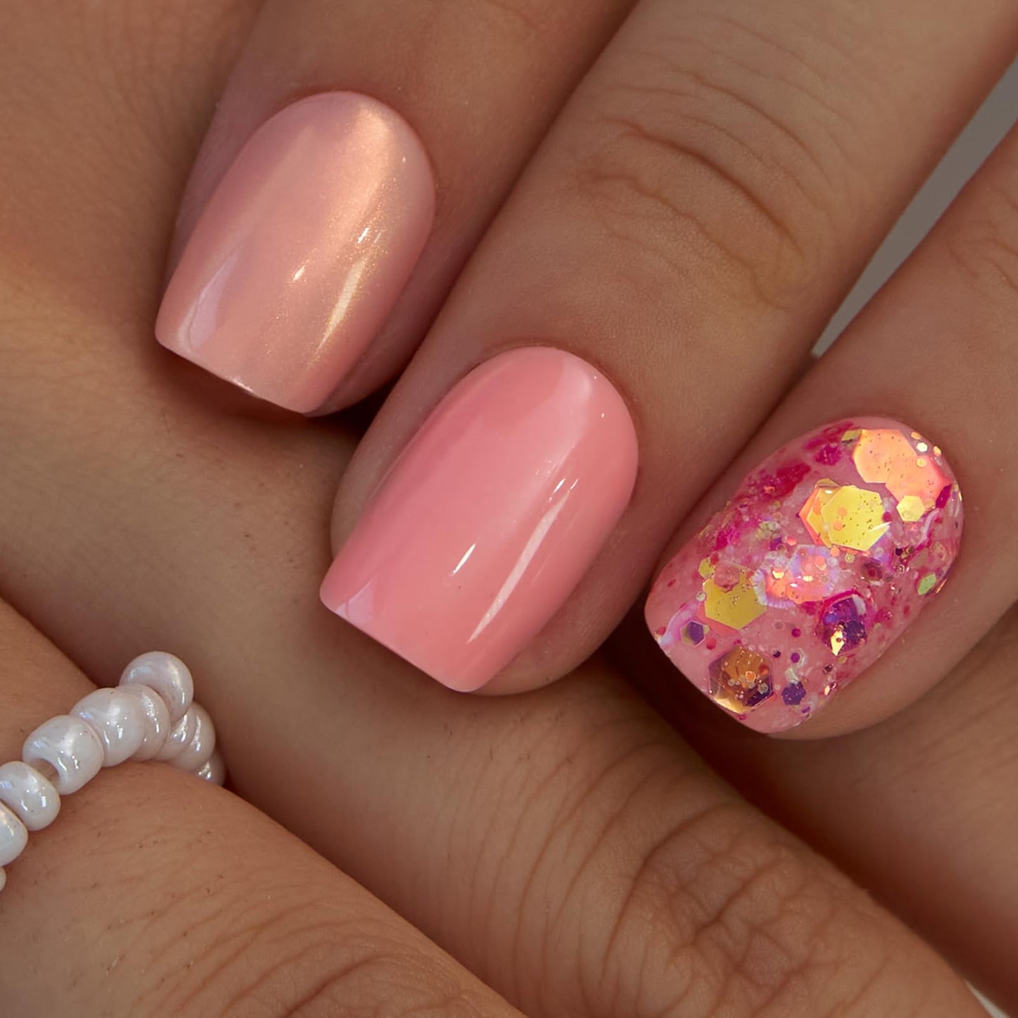 Curvlife Press On Nails – 30PCS Full Cover False Natural Fit Soft Gel Fake Nails Tips, Easy to Apply at Home Glue On False Nails Kit (Shimmery Peach Nails, Short)