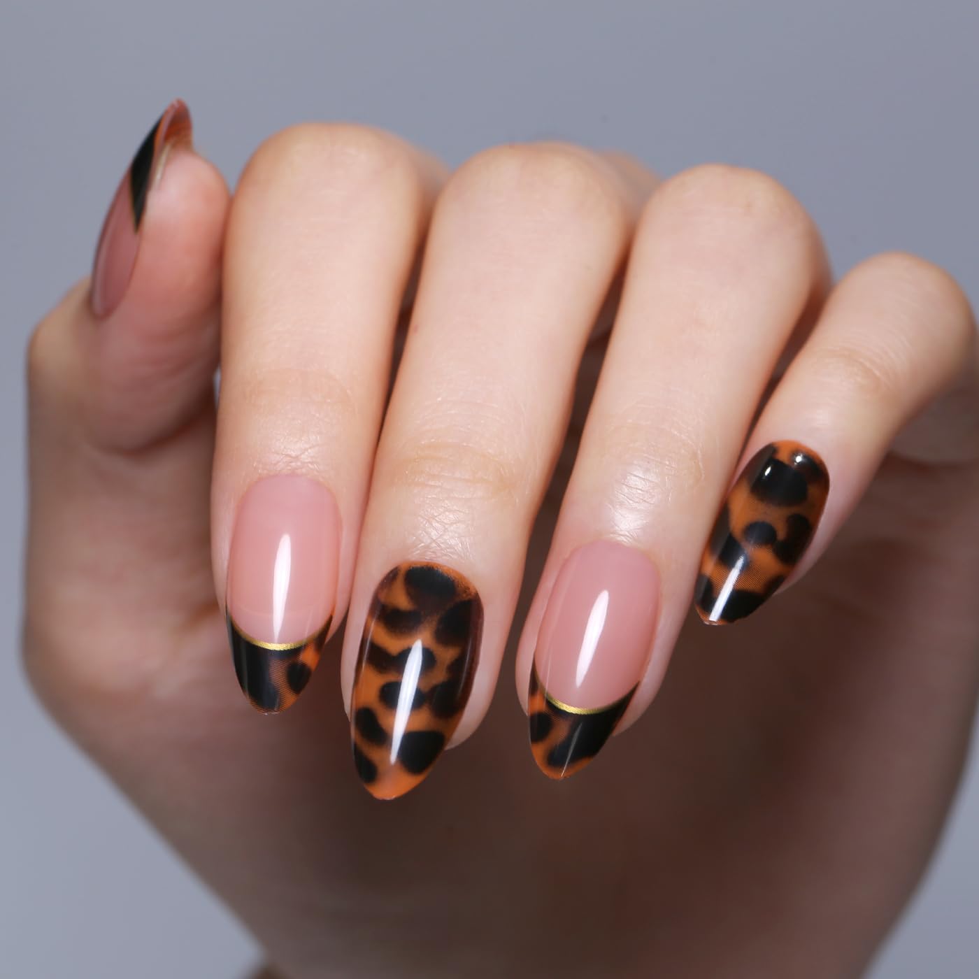Goolich Short Almond Tortoise Shell Press On Nails, Brown French Tip Nails Press ons Set with Adhesive Tabs, 24 Pcs 12 Size Reusable Full Cover Glue on Nails for Women