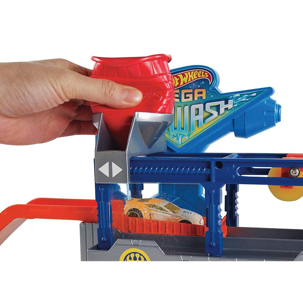 Hot Wheels FTB66 City Mega Car Wash Connectable Play Set with Diecast & Mini Toy Car