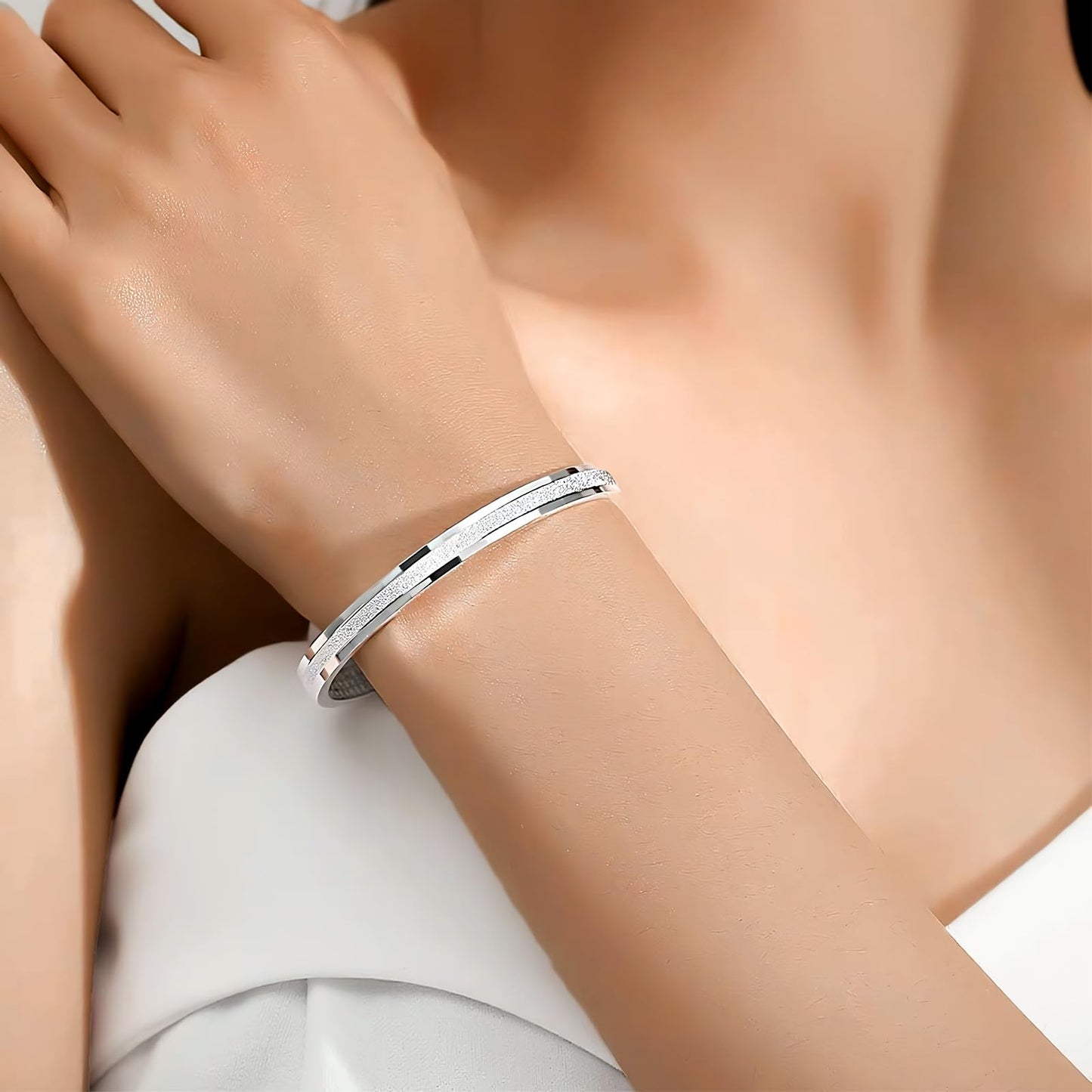 Handmade 925 Sterling Silver Bangle Bracelets For Women Matte Hammered Bangle Bracelets High-Polish Wide Bangles Open Adjustable Bangle Bracelets For Women Minimalist Statement Bangle Christmas Gifts