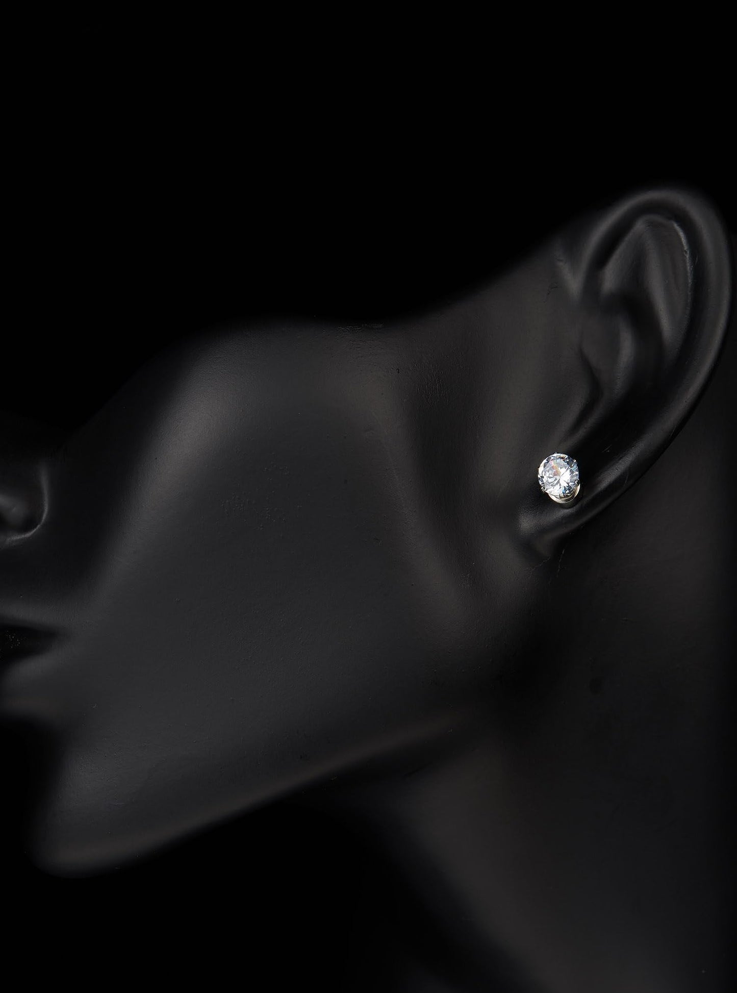 Unisex Magnetic Cubic Zirconia Stud Earrings, 6mm Brilliant Round Stainless Steel Non-Piercing Studs, 1 Pair