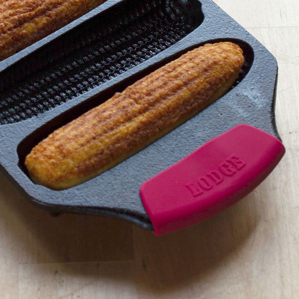 Lodge Silicone Grips - Dishwasher Safe Silicone Grips Designed Bakeware Products Only - Reusable Heat Protection Up to 425° - Red