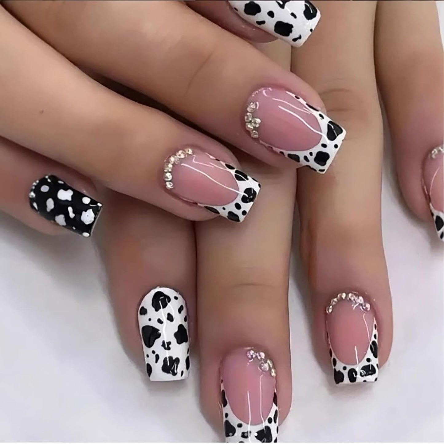 24Pcs Short Square Press on Nails Cow French Tip Fake Nails with Glitter Rhinestones Design Black White False Nails Full Cover Cute Glue on Nails Leopard Acrylic Nails Glossy Stick on Nails for Women