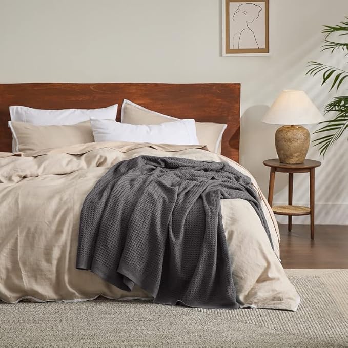 Bedsure 100% Cotton Blanket King Size for Bed - Breathable and Soft, Waffle Weave Blanket for Summer Spring, Dark Grey, 104x90 inches
