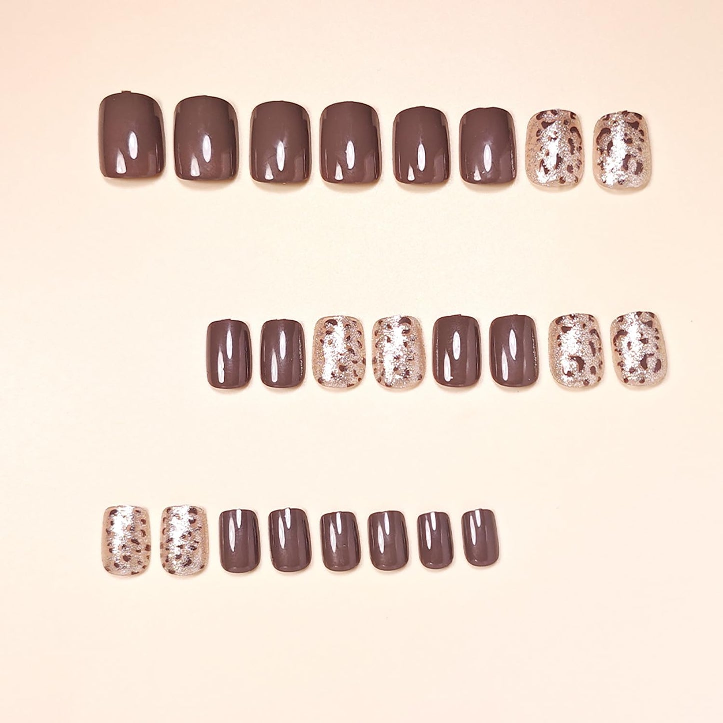 24Pcs Press On Nails Short Square Fake Nails Press Ons With Leopard Print Design False Nails Glitter Acrylic Nails Brown Glossy Glue On Nails For Women