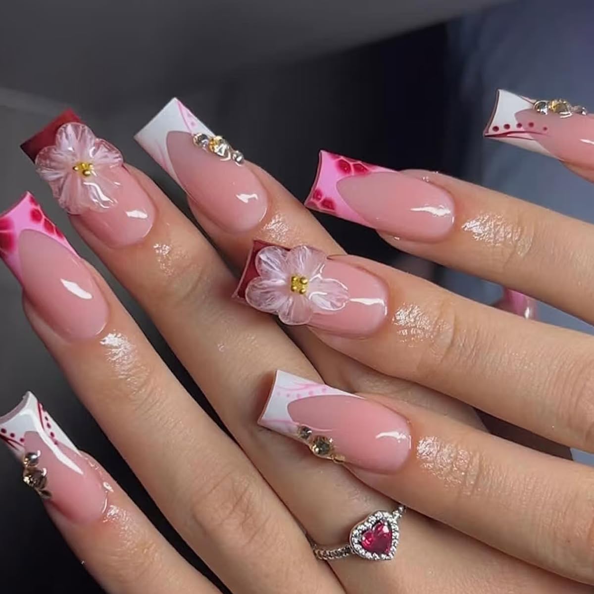 plalely Press on Nails French Tip, Handmade Acrylic Press on French Tip Nails with Flower Designs，Long Square Nail Press Ons for Women 24pcs