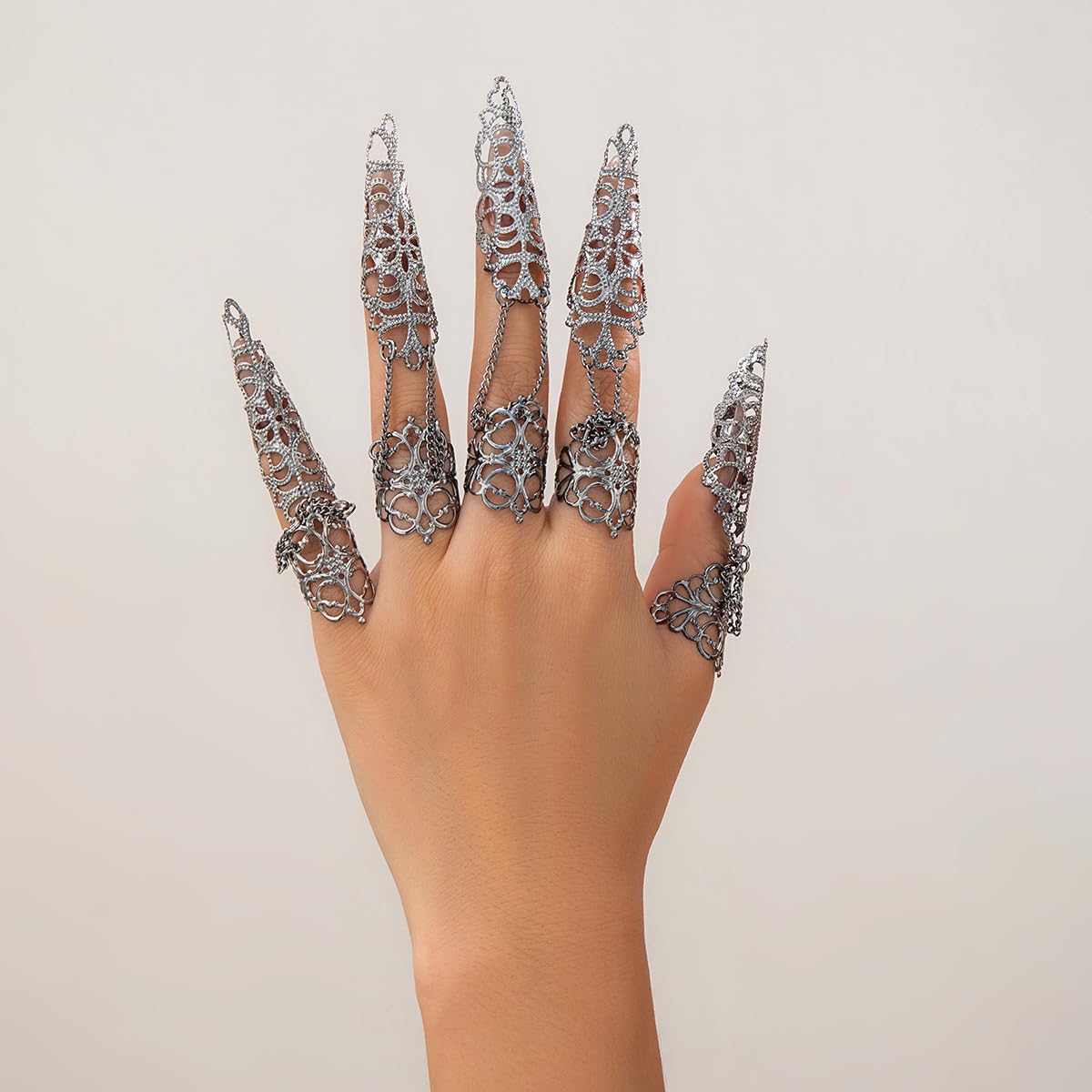 MOEEIJEW Gothic Nails Bracelets for Women Men Punk Fingera Hand Chain Cosplay Finger Rings Claw Bracelets Costume Jewelry (Black)