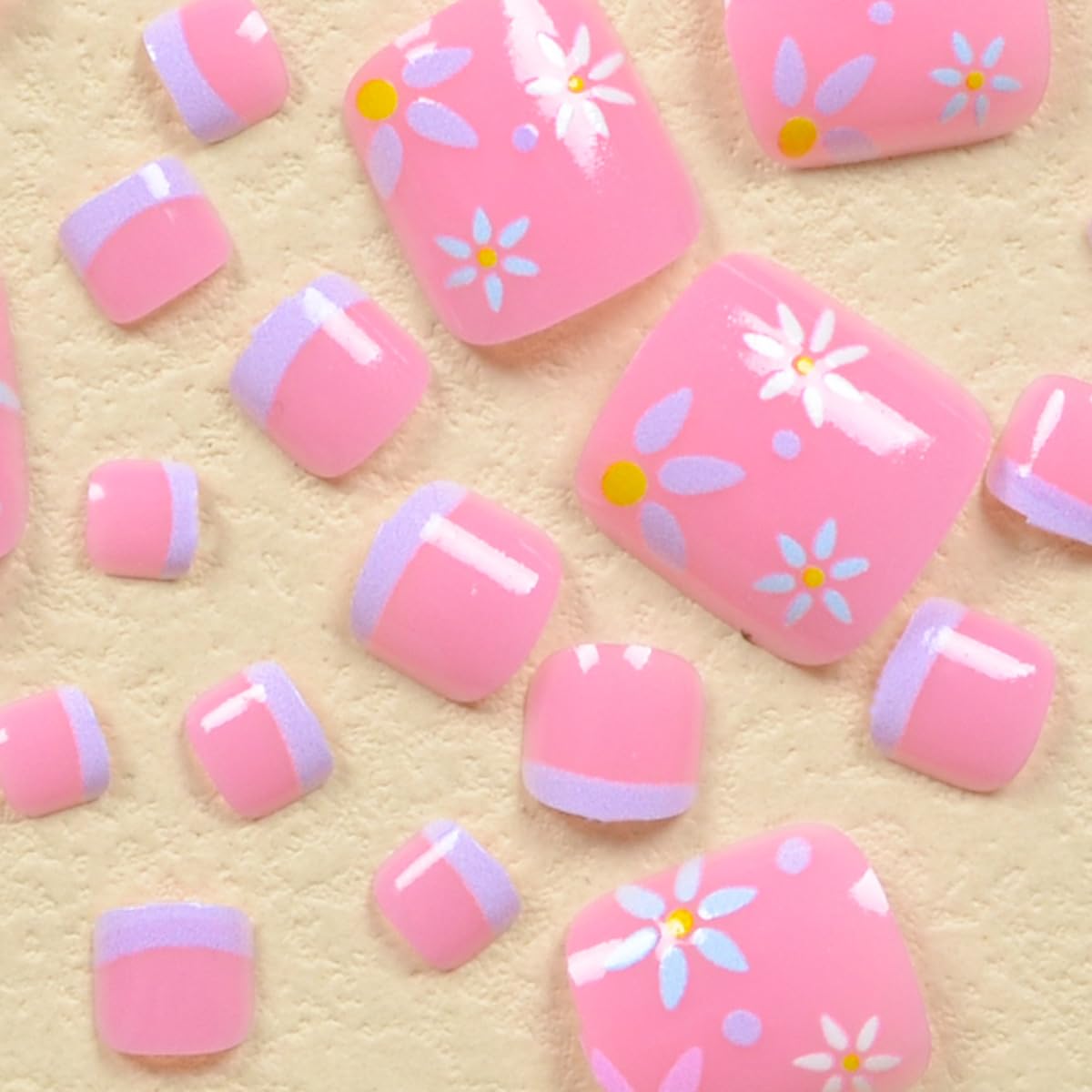 Flower Press on Pink French Tips Fake Toenails - Short Square Toe Nails, Cute Floral Glossy Toe Nails - Full Cover Glue on Summer Artificial Acrylic False Toenails for Women - 24Pcs