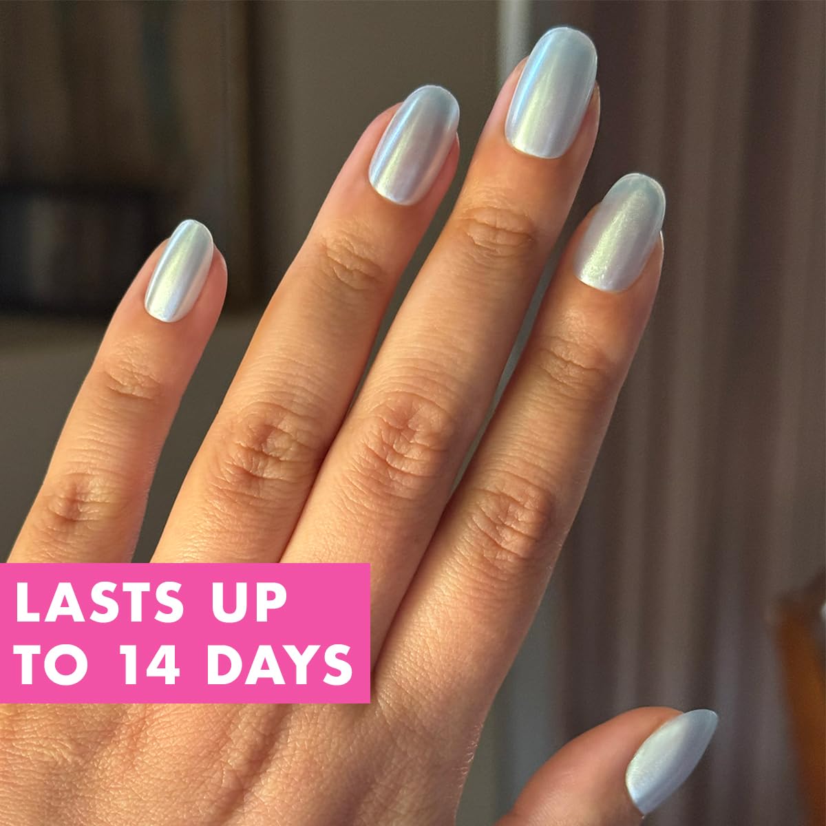 Olive & June Maximalist Instant Mani Press-On Nails (Glue) | 42 Fake Nails, 21 Sizes | Non-Toxic, Long-Lasting Big, Bold Gorgeous Realistic Look | Salon-Quality at Home | Short, Round | Sky Chrome