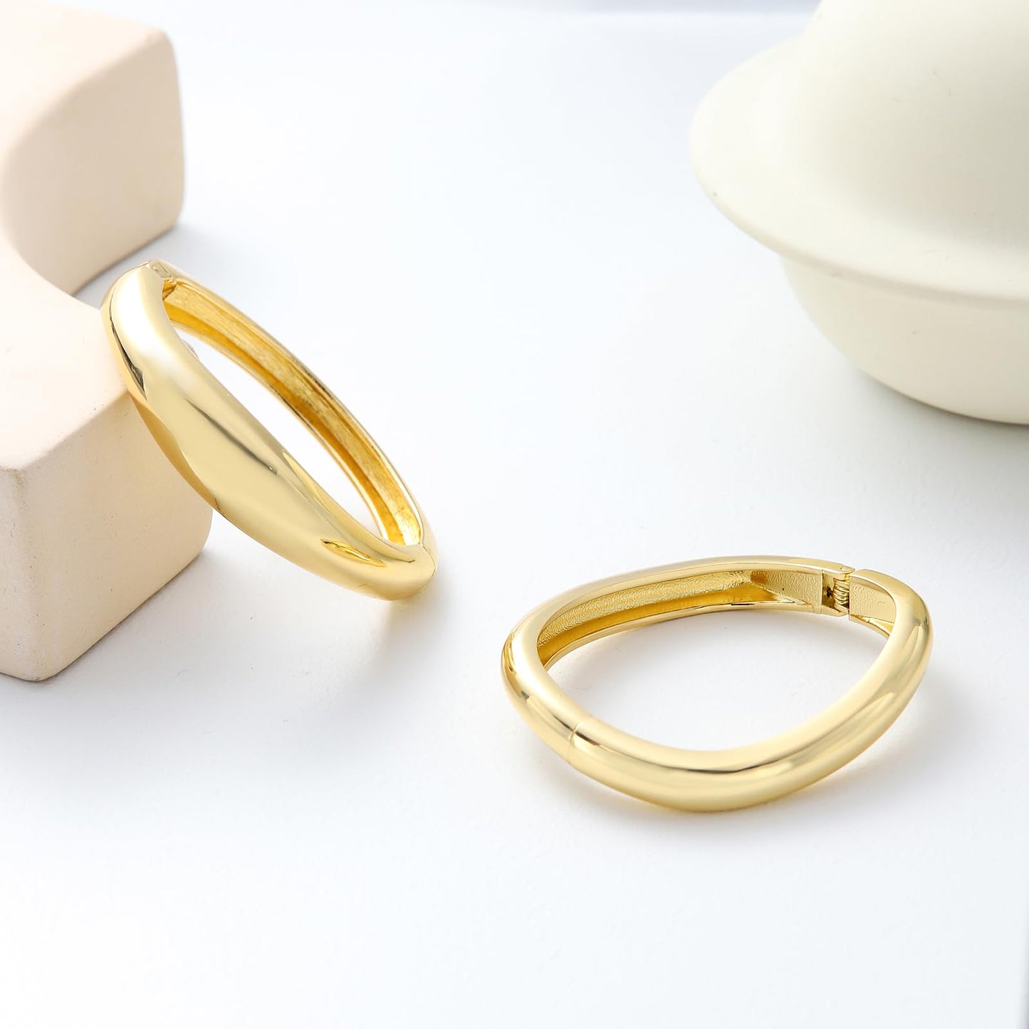 AYWFCBF 2Pcs Gold Bangle Bracelets for Women - 14K Gold Plated Chunky Bangle Stack Hinged Open Wide Cuff Bracelets - Arm Cuff Jewelry for Women