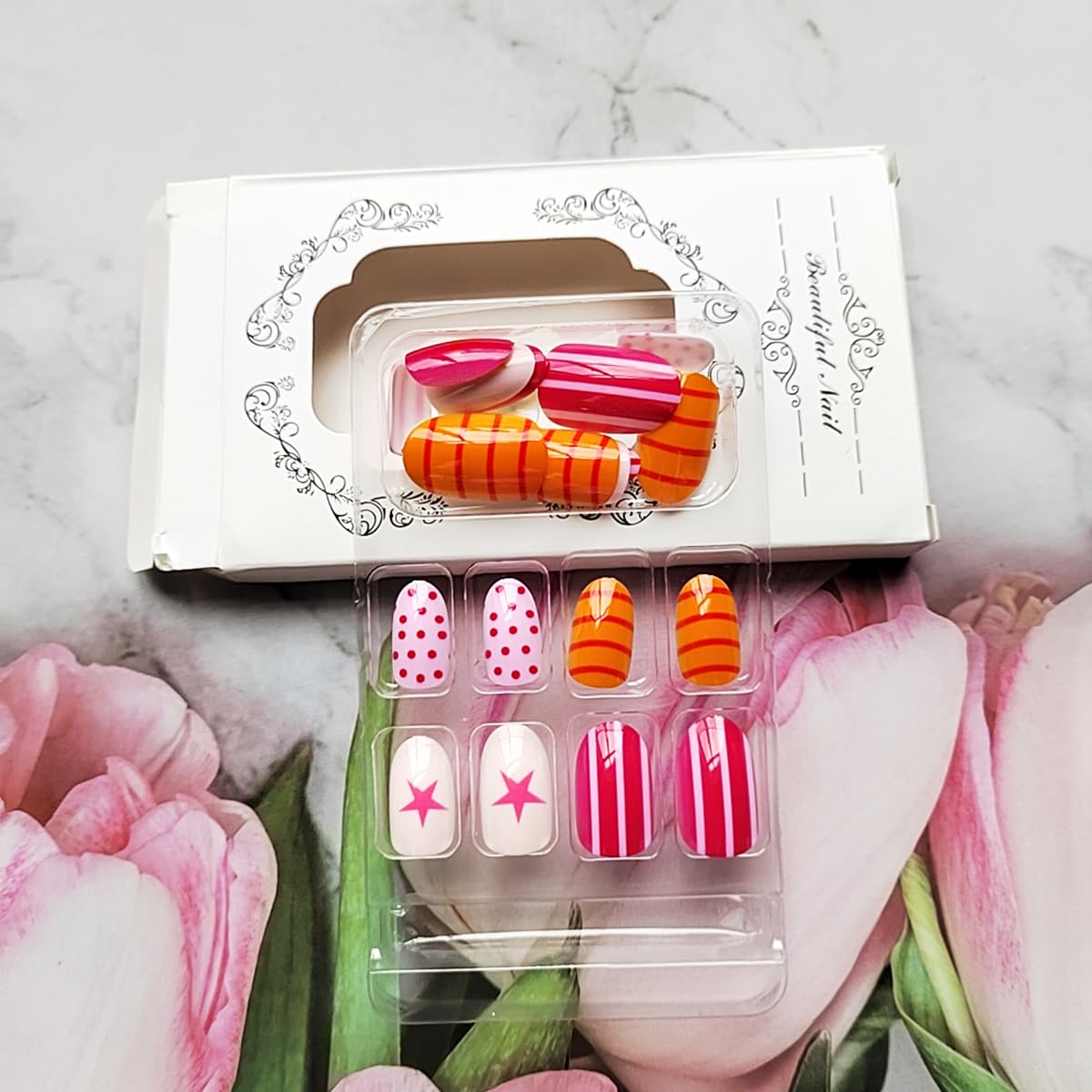24 Pcs Summer Press on Nails Short Oval WLGDLH Fake Nails, Striped False Nails Press ons with Ocean Fish Star Polka Dots Design, Multicolor Glue on Nails for Women Manicure, Glossy Finish