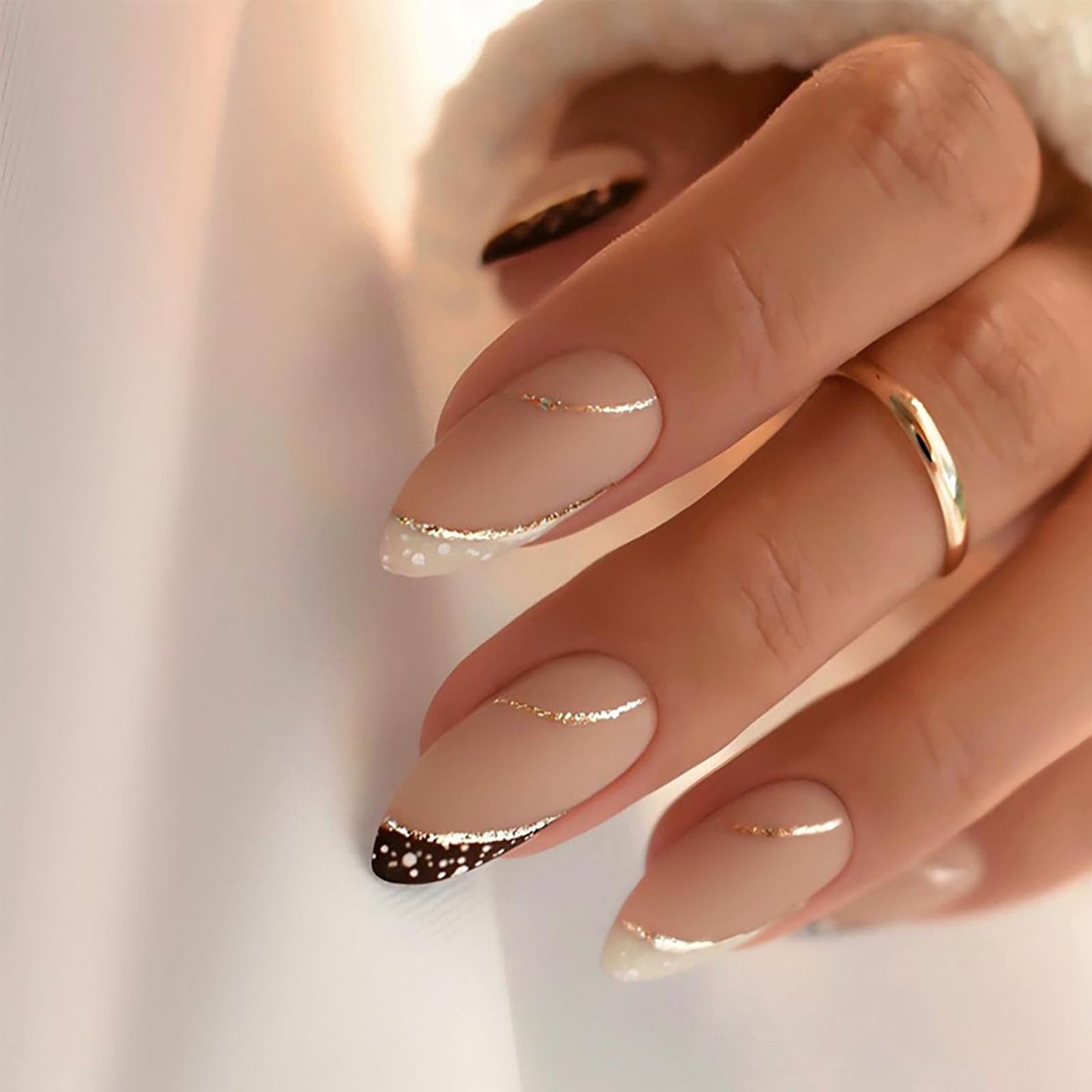 French Tip Press on Nails With Designs Medium Almond Fake Nails Nude Pink White Nails Press ons Acrylic Nails False Glossy Full Cover Artificial Stick on Nails for Women Girls 24 Pcs