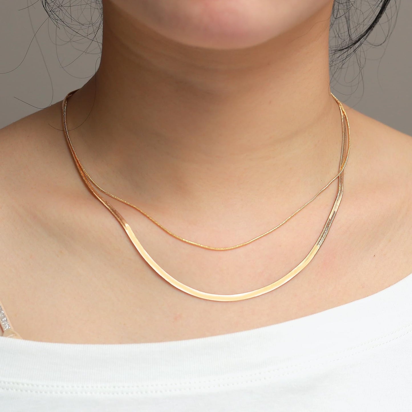 MAIKERDER Layered Necklaces for Women, 18K Gold Plated Layering Necklaces Stackable Thin Snake Chain Choker Flat Herringbone Necklace Dainty Stacking Simple Gold Necklace for Women Trendy Non Tarnish