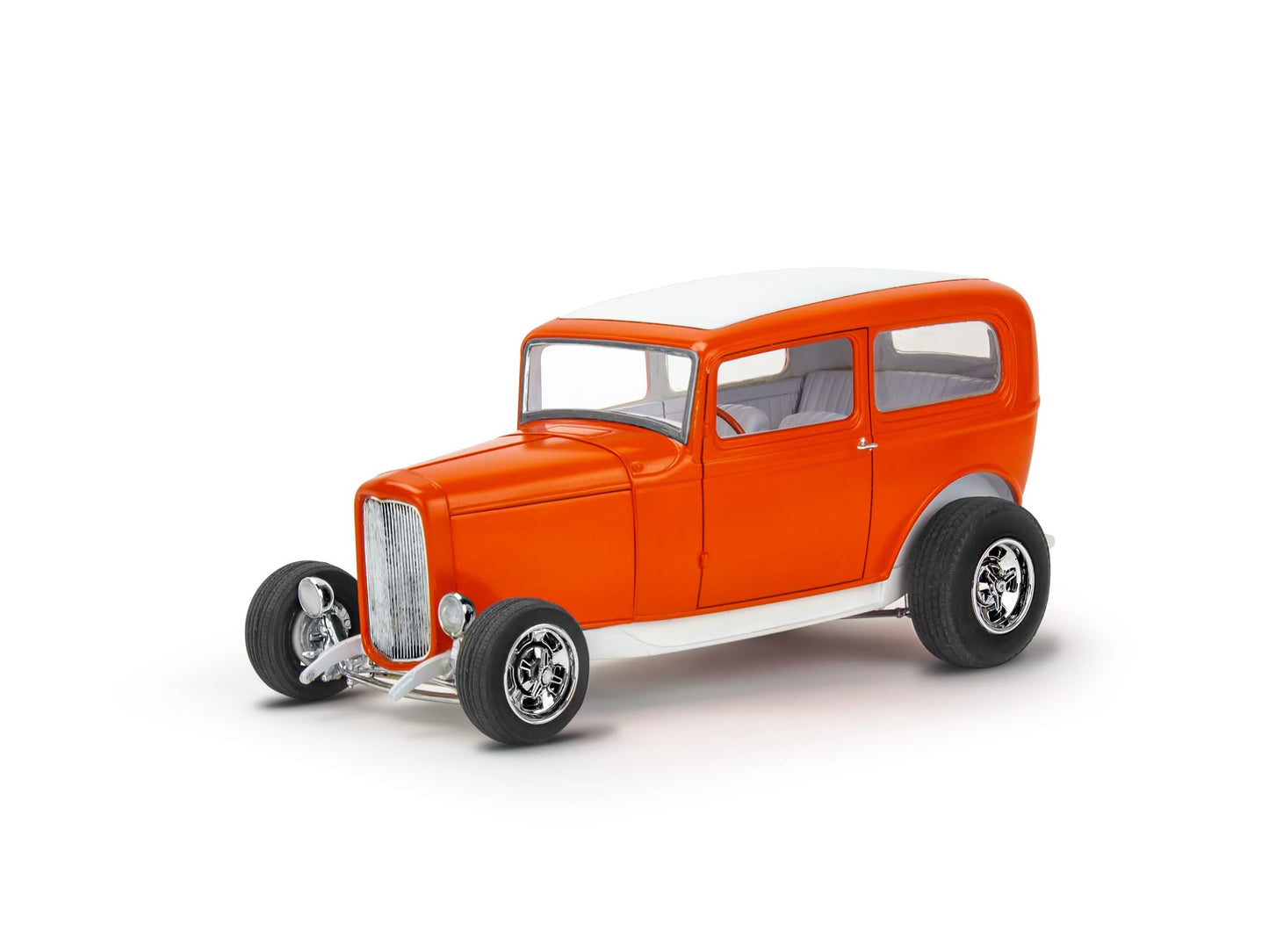 Revell 14553 '32 Ford Tudor Sedan 2'N1 1:25 Scale 188-Piece Skill Level 4 Model Building Kit