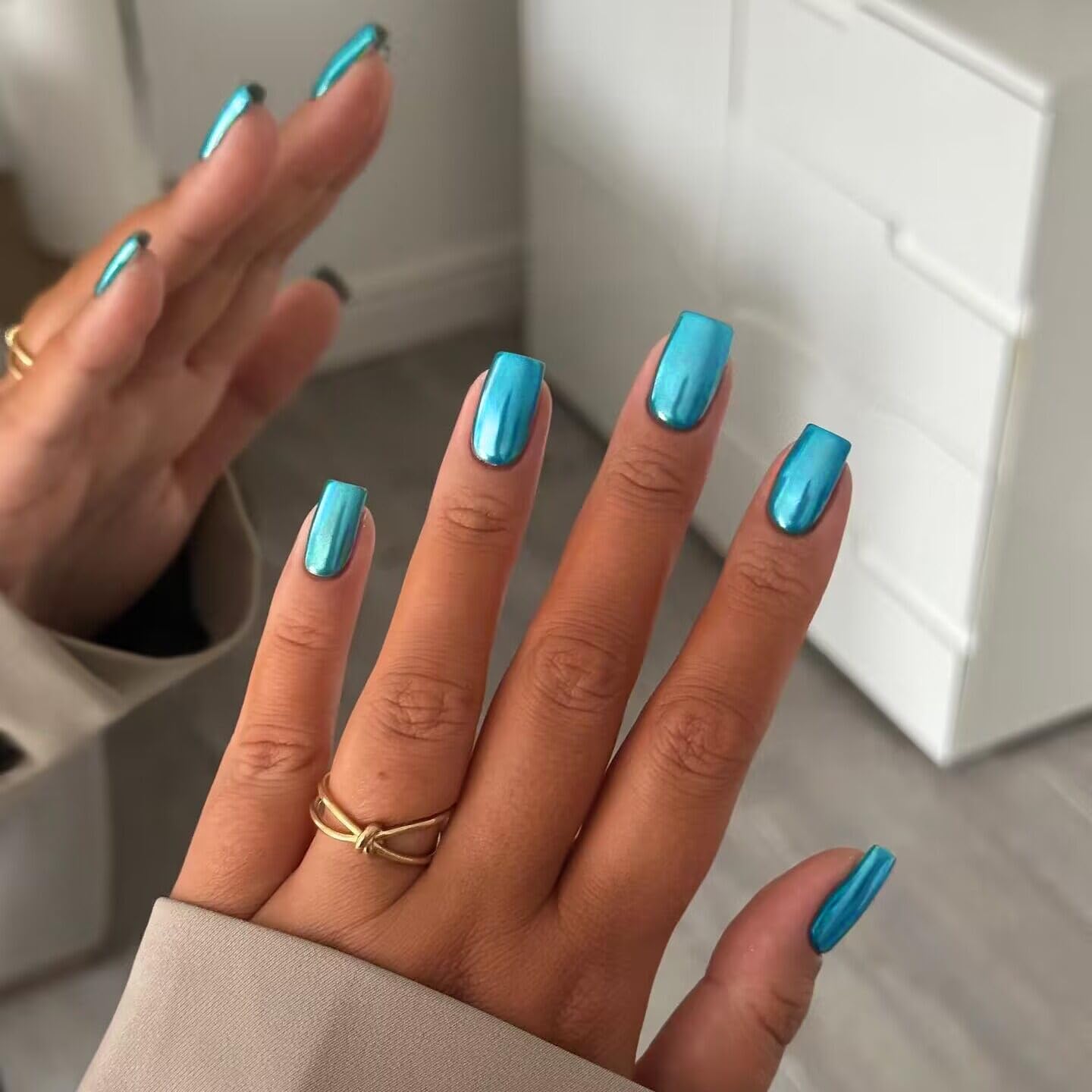 Teal Blue Chrome Square Press on Nails Short Medium,KQueenest Mirror Metal Plating False Acrylic Nails Press Ons,Metallic Fake Nails,Natural Fit Glue on Nails Medium Length in 24 PCS